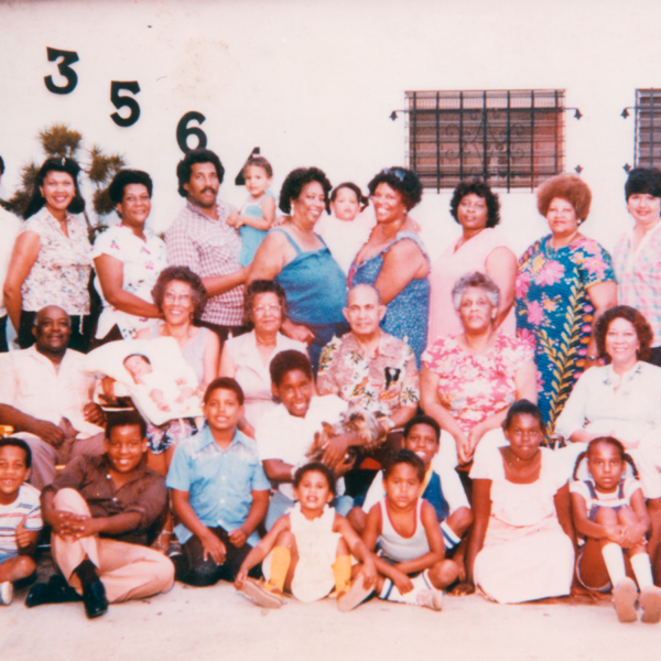 “A family portrait at a reunion and party to celebrate Edward's 86th birthday, in El Sereno, Los Angeles”. Shades of L.A. Collection. Courtesy of Los Angeles Public Library.
