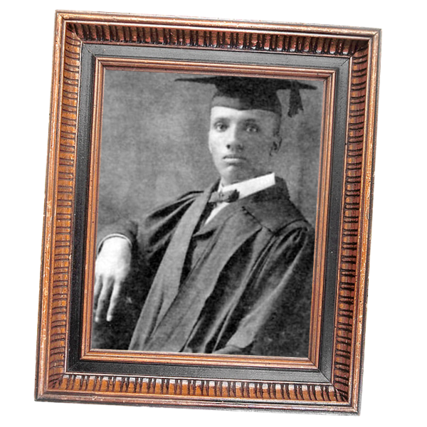 In 1908, Woodson enrolled at the University of Chicago and received a second bachelor’s degree and a master’s degree in European History in the spring of 1908.