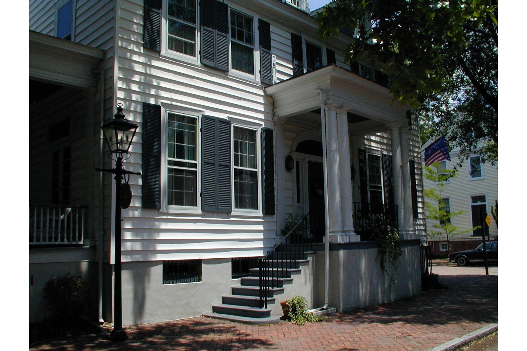 Hodges House on North Street Hodges House on North Street